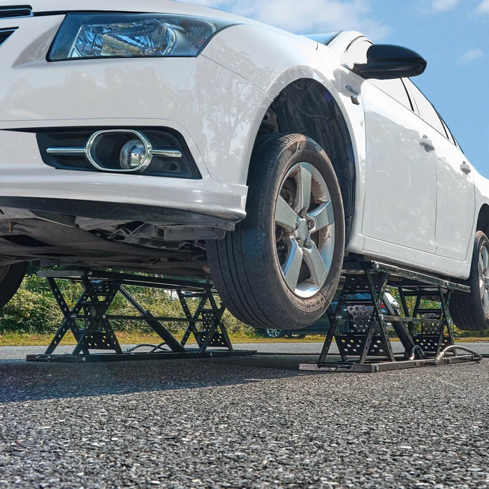 VEVOR Car Lift, 25.6" Max. Height, 5,000 LBS Capacity Portable Car Lift, with Extended-Length Plates, Heavy-duty Carbon Steel Truck Lift with 120V Power Unit, Auto Car Jack Lifts for Home Garage Shop, DOBA-ALT5000