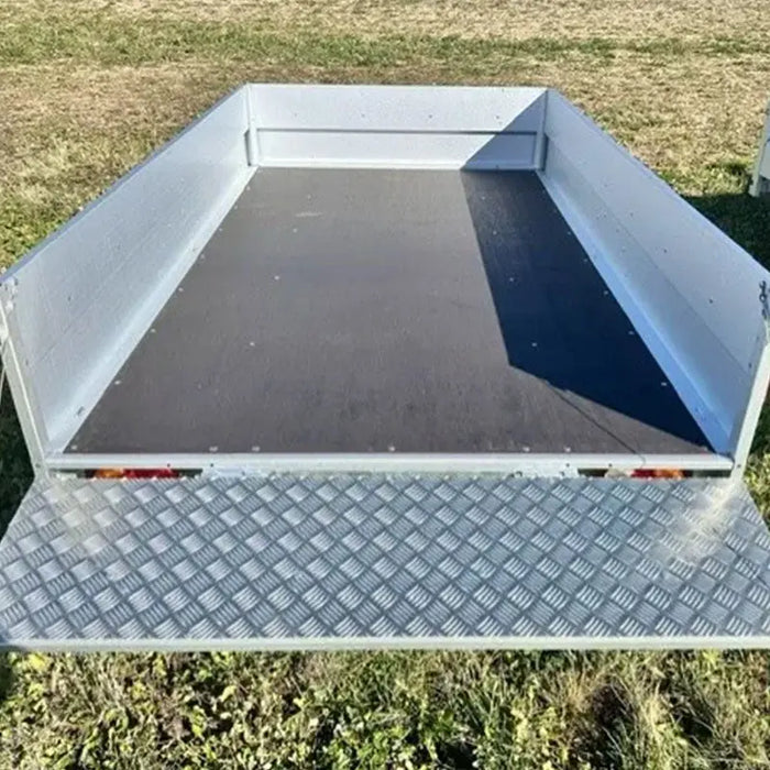 Variant 9’ Heavy Duty Utility Tilt Trailer with Ramp, 5’ x 9’ Inner Box, MFR #: 754Tilt, Made in Canada